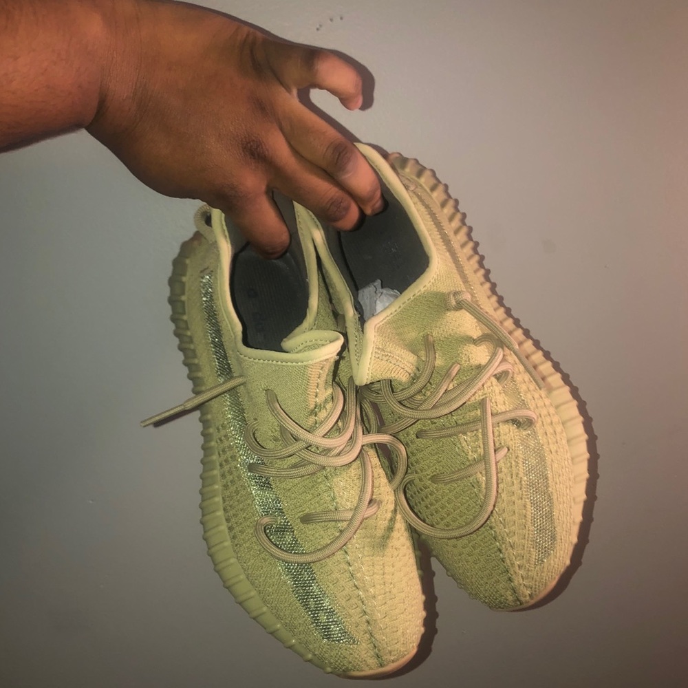 Yeezy boost 350 V2